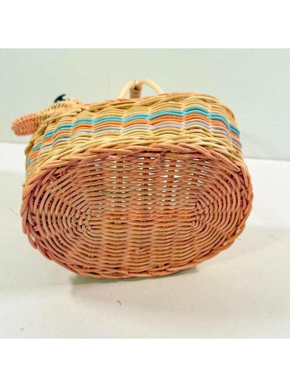 Vintage Wicker Duck Basket Garden Planter Kitchen Storage CUTE